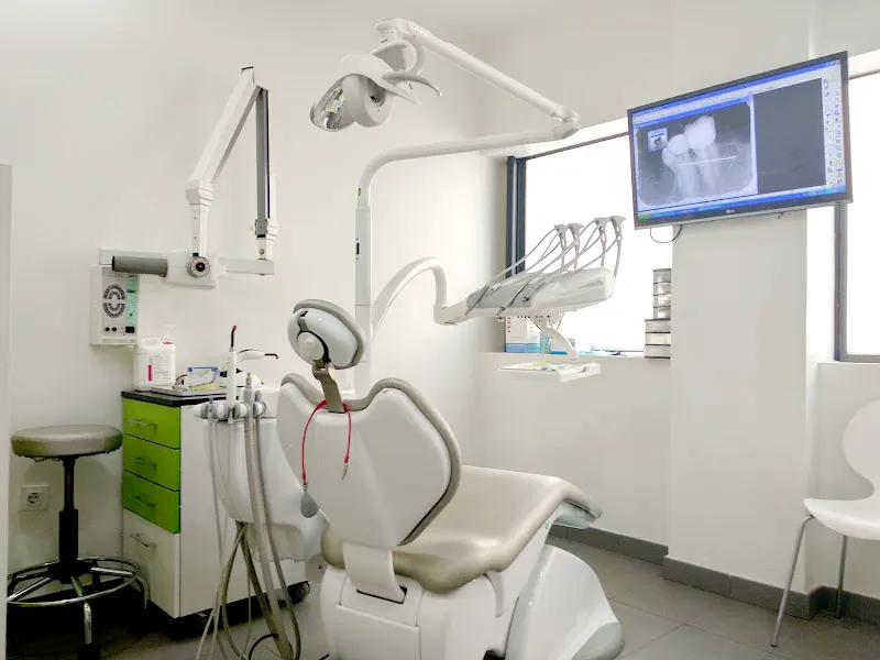Móstoles Dental - Dentista en Mostoles - foto 2