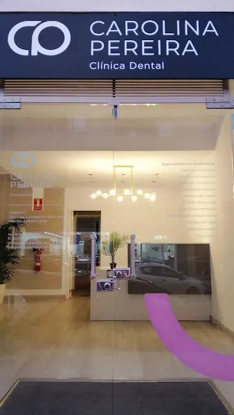 Clinica Dental Carolina Pereira | Dentistas | Tenerife - Dentista en Santa Cruz de Tenerife - foto 2