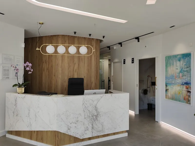 Centro Odontológico Solymar Cabrera - Dentista en Santa Cruz de Tenerife - foto 3