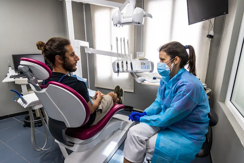 Clínica Dental Cabrera - Dentista en Santa Cruz de Tenerife - foto 2