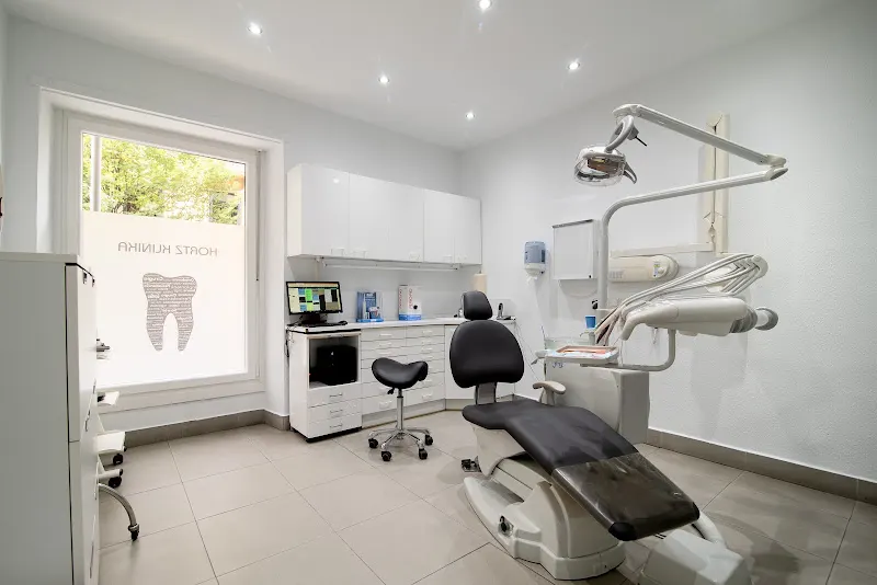 Clínica Dental Noemi Crespo - Dentista en Donostia-San Sebastian - foto 2