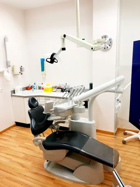 CDG Centro Dental Garibai