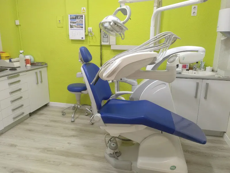 CLINICA DENTAL - DRA. MARIA SOLEDAD MORALES GARCIA - Clínica dental en Getafe - foto 2