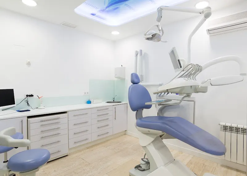 Clínica Dental Altozano | Ortodoncia Invisible en Albacete - Ortodoncista en Albacete - foto 3