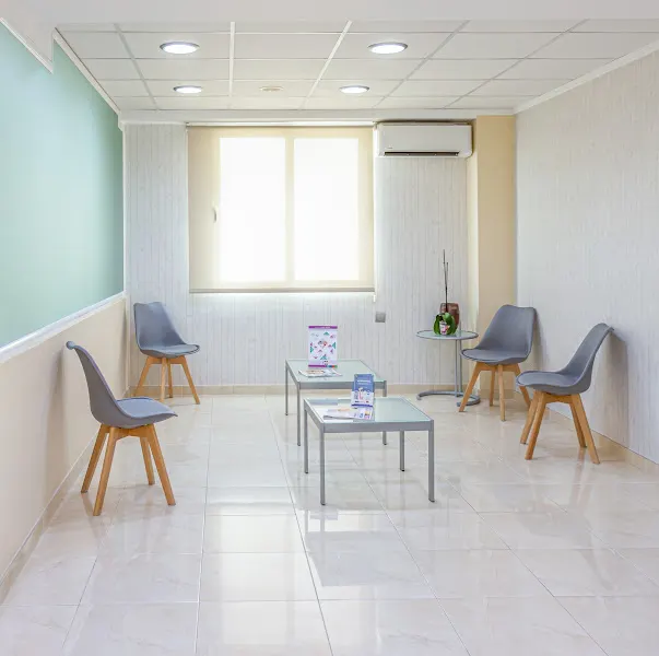 Clínica Dental Elena Queral - Dentista en Castellón