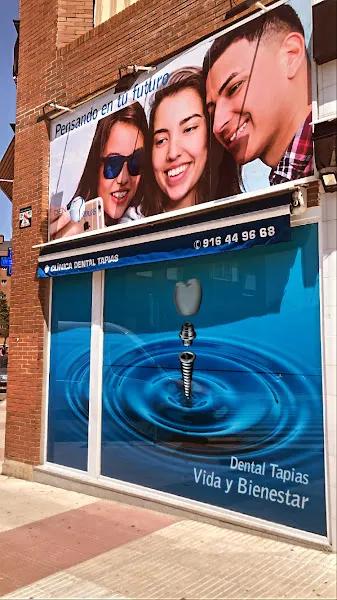 Dentista en Alcorcón | Clínica Dental Tapias