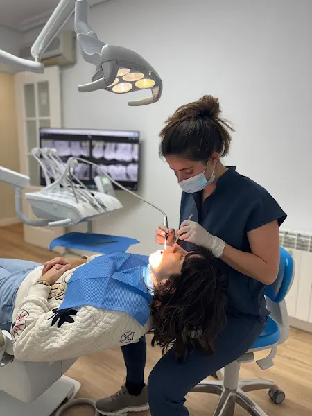 Clinica dental Gamero Goikoetxea (antigua Carlos Garde) - Clínica dental en Logroño - foto 2