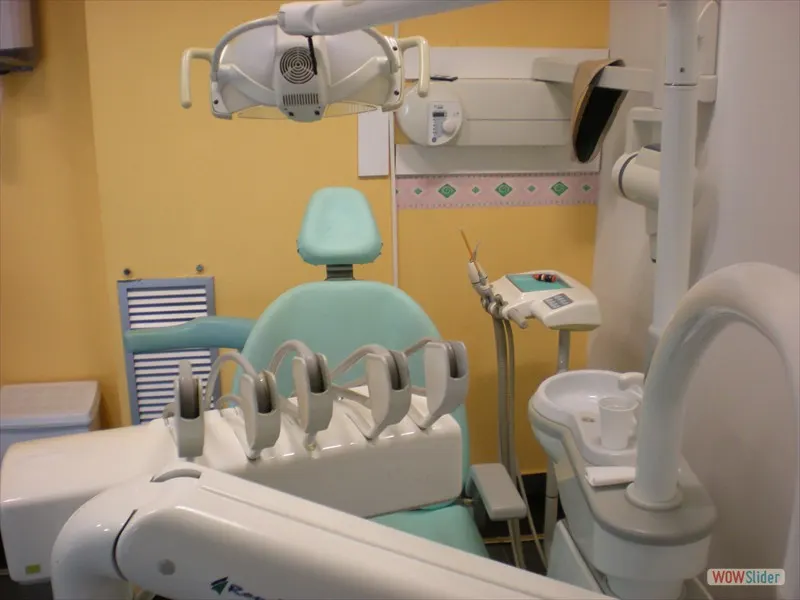 Clínica dental La Esperanza - Clínica dental en Huelva - foto 2