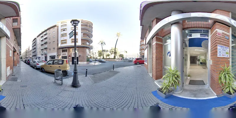 Clinica Ragel - Dentista en Huelva - foto 2