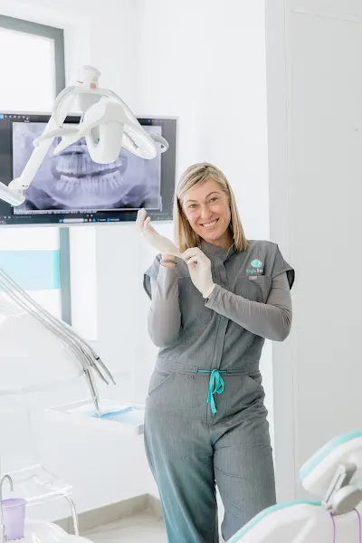 Clínica Stylo Dental - Clínica dental en Huelva