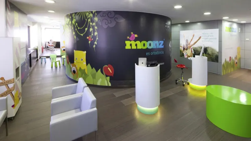 Clínica dental Moonz | Ortodoncia Marbella - Clínica dental en Marbella