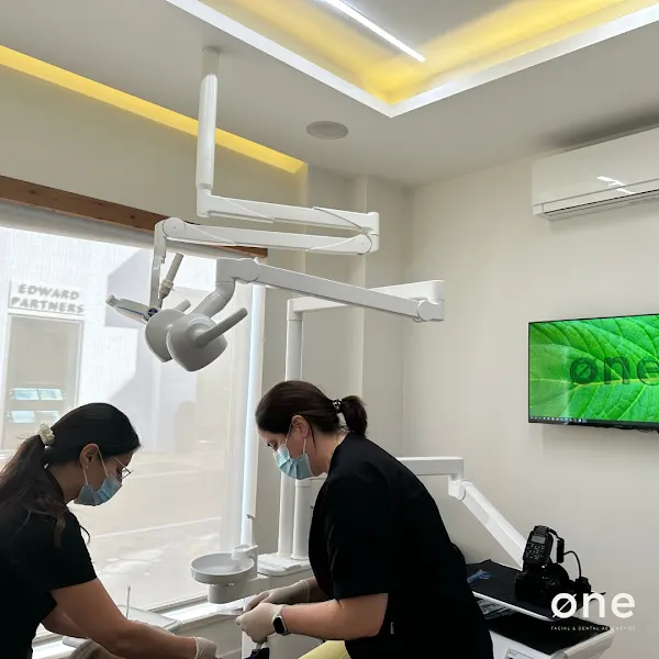 Clínica Dental Øne Clinic Marbella - Clínica dental en Marbella - foto 3