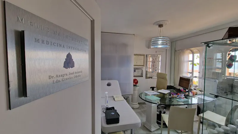 Bioclinica Marbella - Clínica dental en Marbella - foto 2