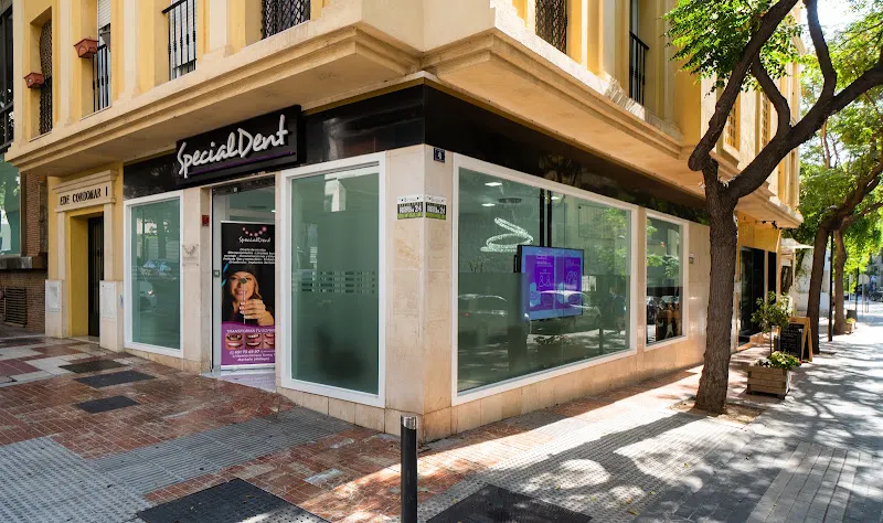 SpecialDent Marbella - Clínica dental en Marbella - foto 3