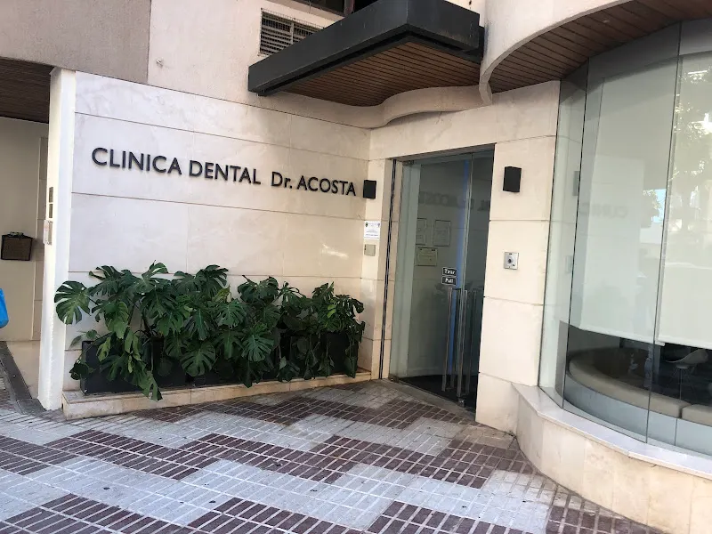 Clínica Dental Dr. Acosta en Marbella