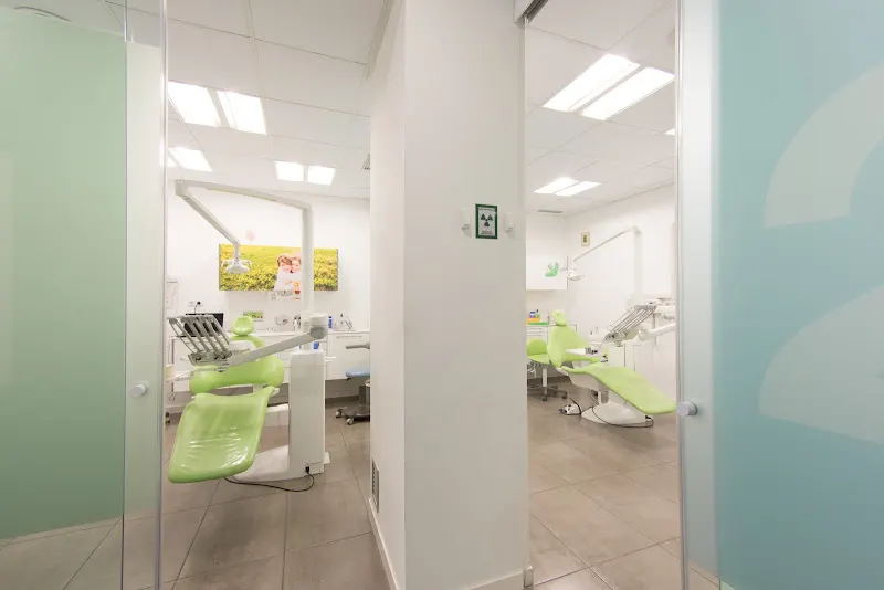Clínica Dental Roure Lleida - Dentista en Lleida - foto 2