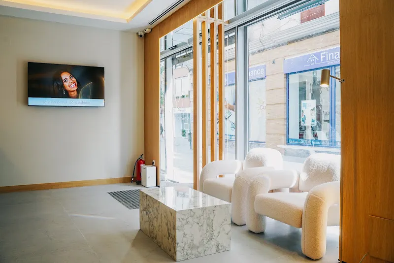 Clínica Dental Dobleese - Dentista en Dos Hermanas - Dos Hermanas