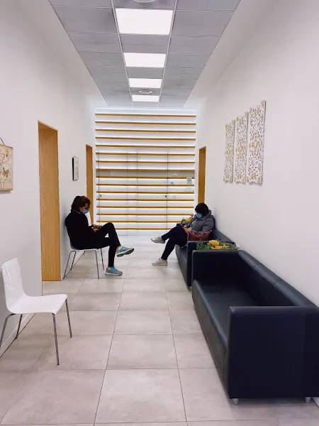 Clínica Dental Beatriz Martín Guivernau - Dentista en Tarragona