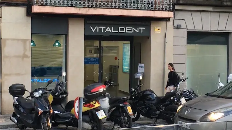 Clínica Dental Vitaldent - Clínica dental en Mataró - foto 2