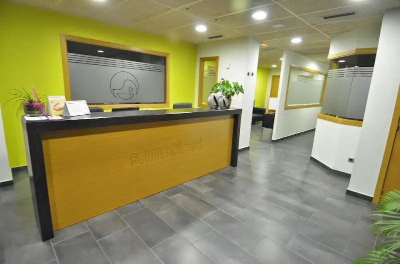 Clínica Dental Sanadent - Clínica dental en Mataró - foto 2