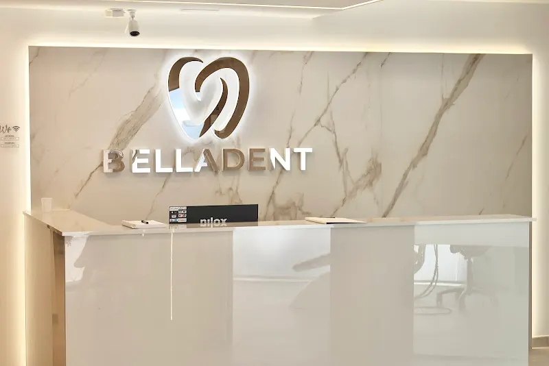 Clínica Dental Belladent - Fondo华人牙科