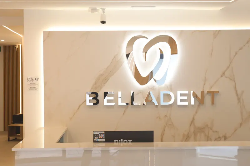 Clínica Dental Belladent - Fondo华人牙科 - Clínica dental en Santa Coloma de Gramenet - foto 2