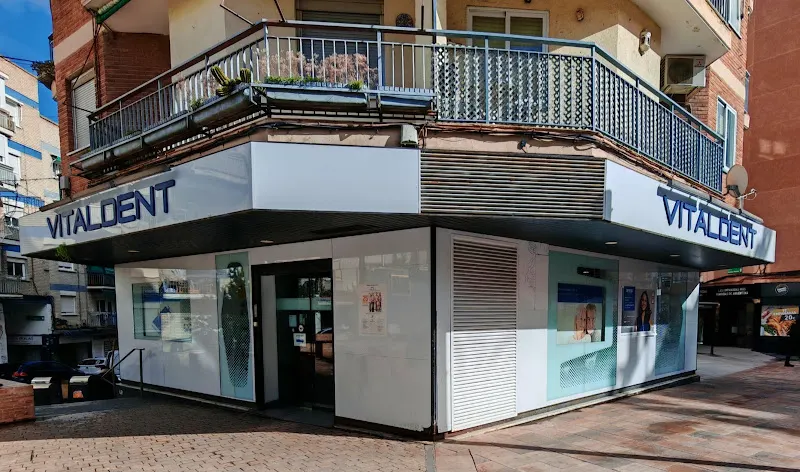 Clínica Dental Vitaldent - Clínica dental en Alcobendas - foto 2