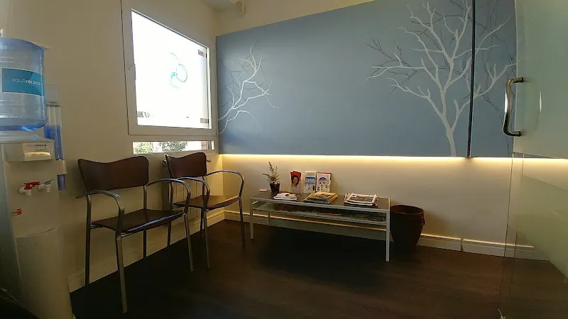Clínica Dental Romeu( urgencias ) - Las Rozas