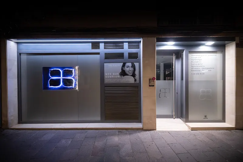 Clínica Dres. Piñeiro - Clínica dental en Sant Cugat del Vallès - foto 2