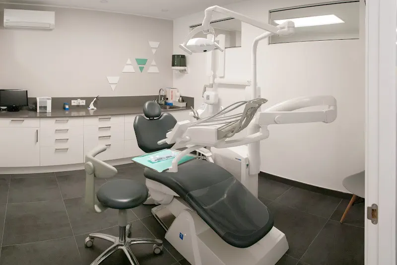 MQDENT - Clínica Dental en Cornellá - Cornellà de Llobregat