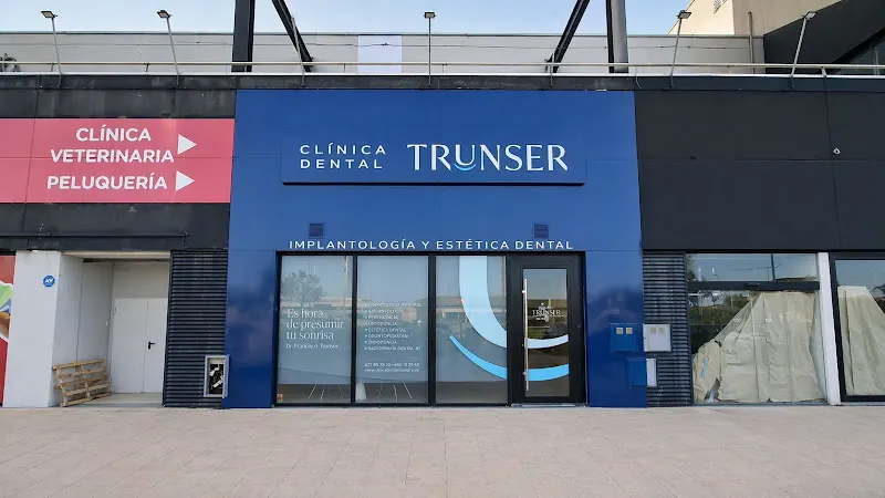 Clínica dental Trunser - Clínica dental en Cádiz - foto 2