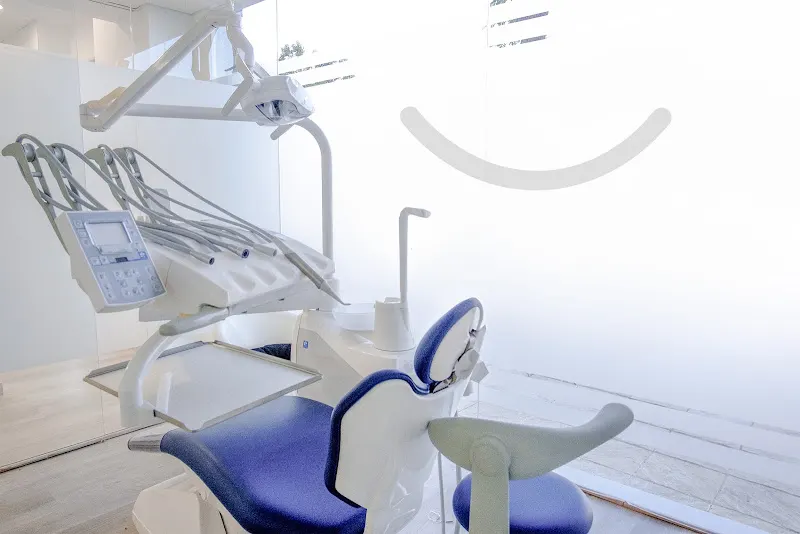 Clinica dental Aranda y Rivero
