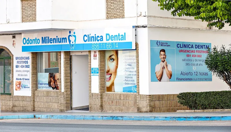 ODONTO AVENIDA CLINICA DENTAL - DIARIAS, Festivos Urgencias