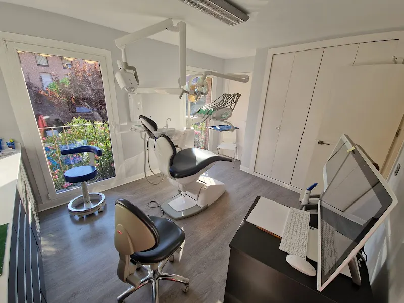 Calatrava Clínica Dental - Madrid, Aravaca y Pozuelo - Dentista en Madrid - foto 2