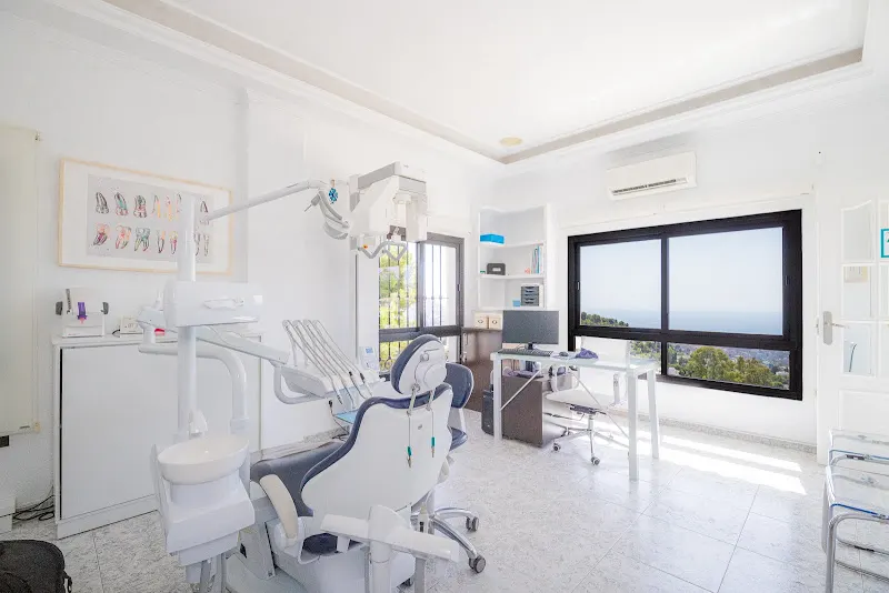 Clínica Dental & Medicina Estética GRANADO RISTORI - Mijas