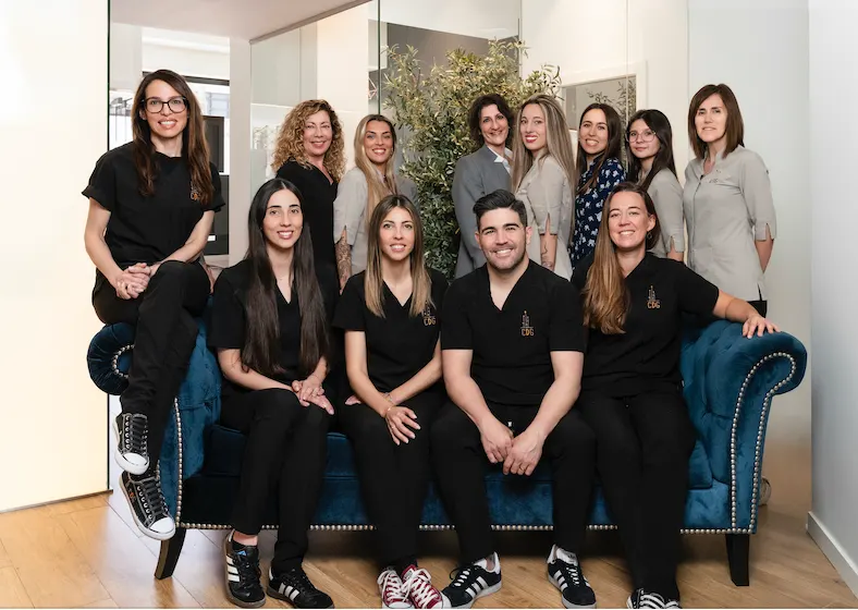 Clínica Dental Gómez - Dentista en Sant Boi de Llobregat - foto 2