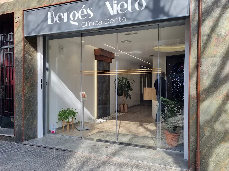 Clínica dental Bergés Nieto | Tu dentista en Sant Feliu del Llobregat