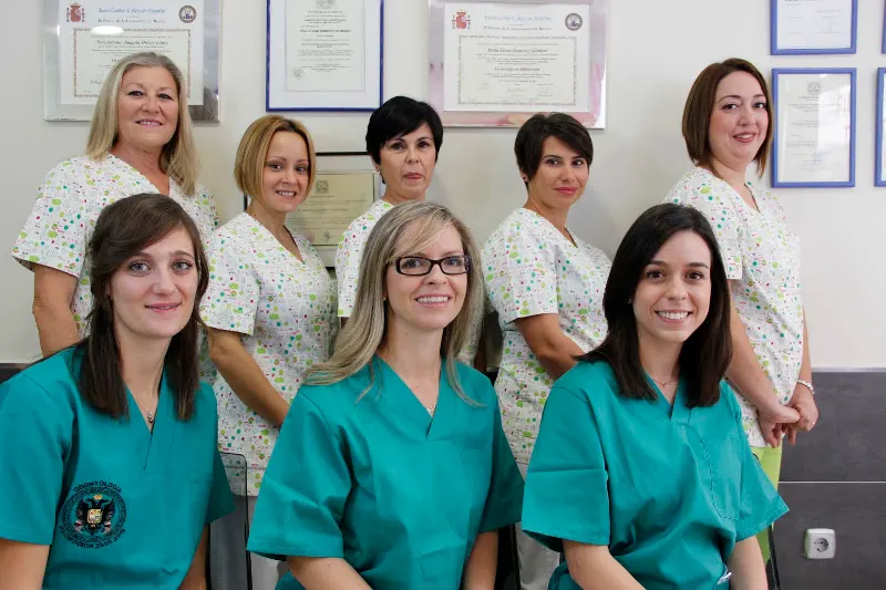 CLINICA DENTAL Dra. Elena Ramírez Glindon