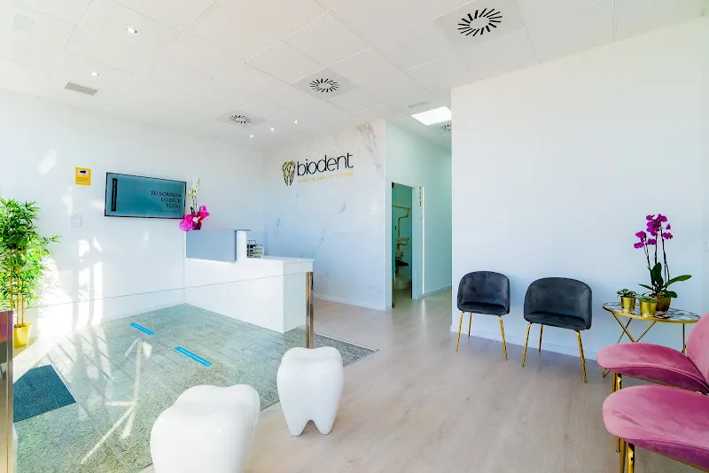 Biodent - Clínica dental en Torrevieja - foto 2