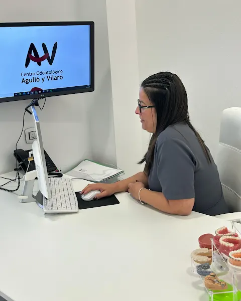 Clínica Dental Sur de Tenerife Agulló Vilaró