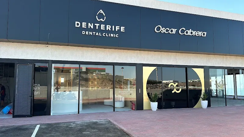 Clinica Dental Fañabe Plaza > Denterife - Clínica dental en Adeje - foto 2
