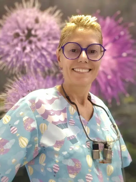 Clínica Dental Esther Morán Pradas - Dentista en Portugalete - foto 2