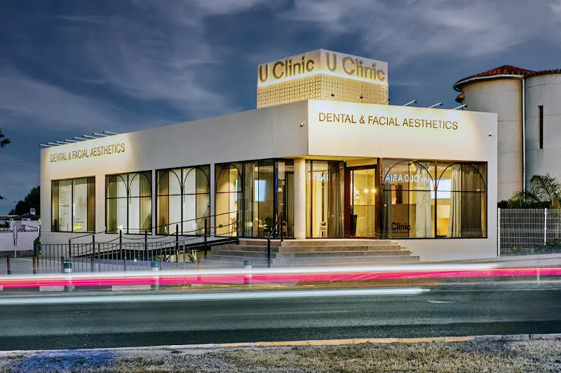 Apple Dental La Zenia - Clínica dental en Orihuela - foto 3