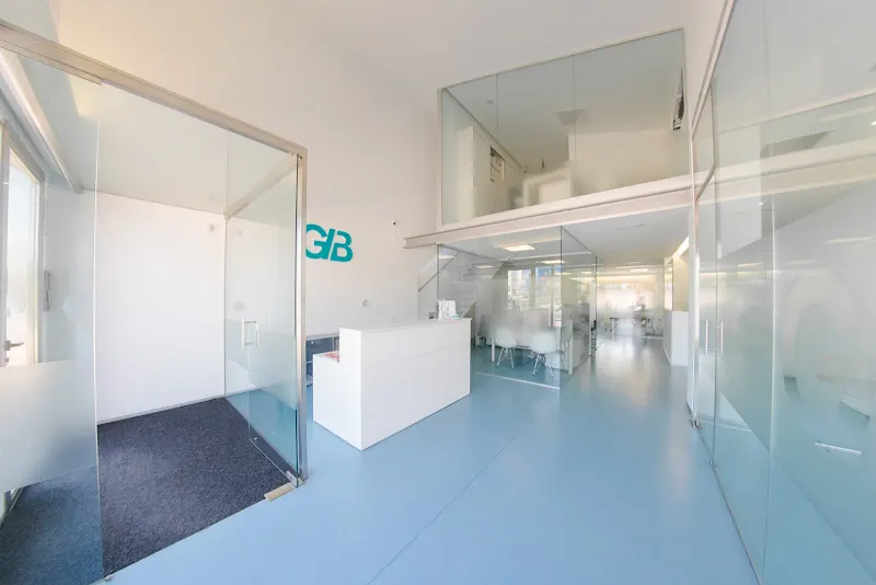 Clínica Dental Gilabert - Clínica dental en Orihuela - foto 2