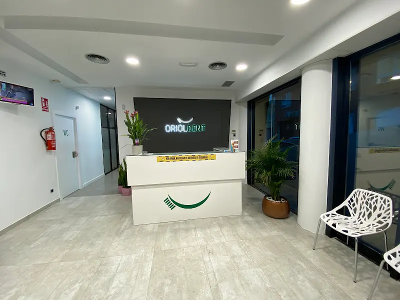 Oriola Dental S L en Orihuela