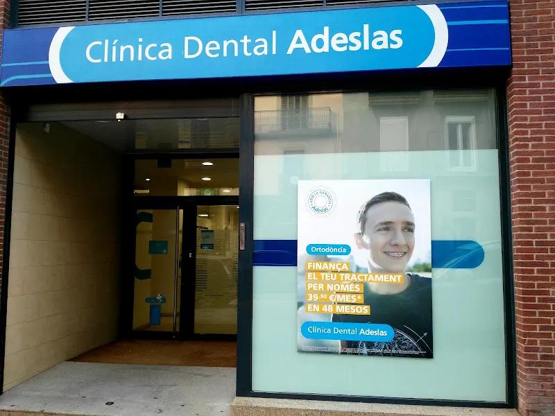 Clínica Dental Adeslas