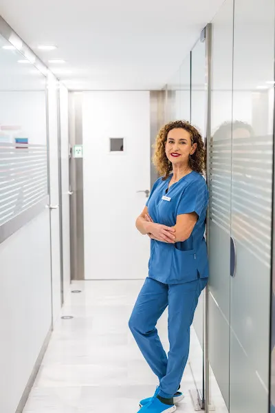 Clínica Dental Elisa Juárez - Dentista en Gandia - foto 2