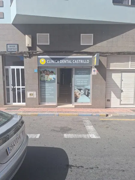 Clínica Dental Castrillo - Clínica Dental en Vecindario - Clínica dental en Agüimes - foto 2