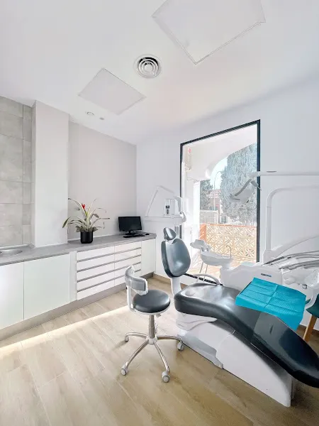 Clínica dental Ceodent - Torremolinos