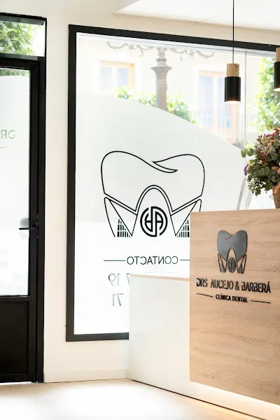 Drs. Aucejo & Barberà, Clínica dental - Clínica dental en Paterna - foto 2